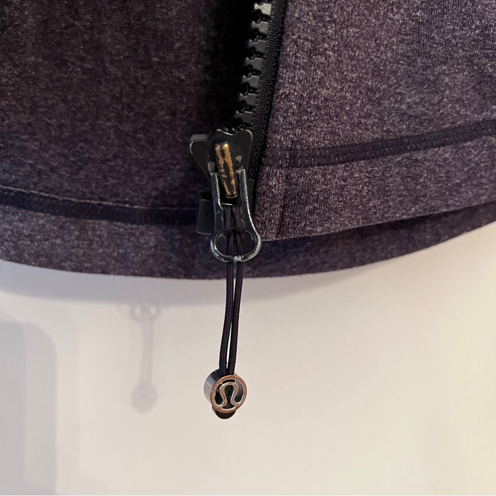 Lululemon Jacket - Picture 3 of 7